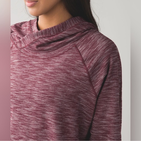 Lululemon healthy heart pullover II - Picture 4 of 6